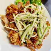 Onion Plum Sauce Fried Chicken 冰梅炸鸡